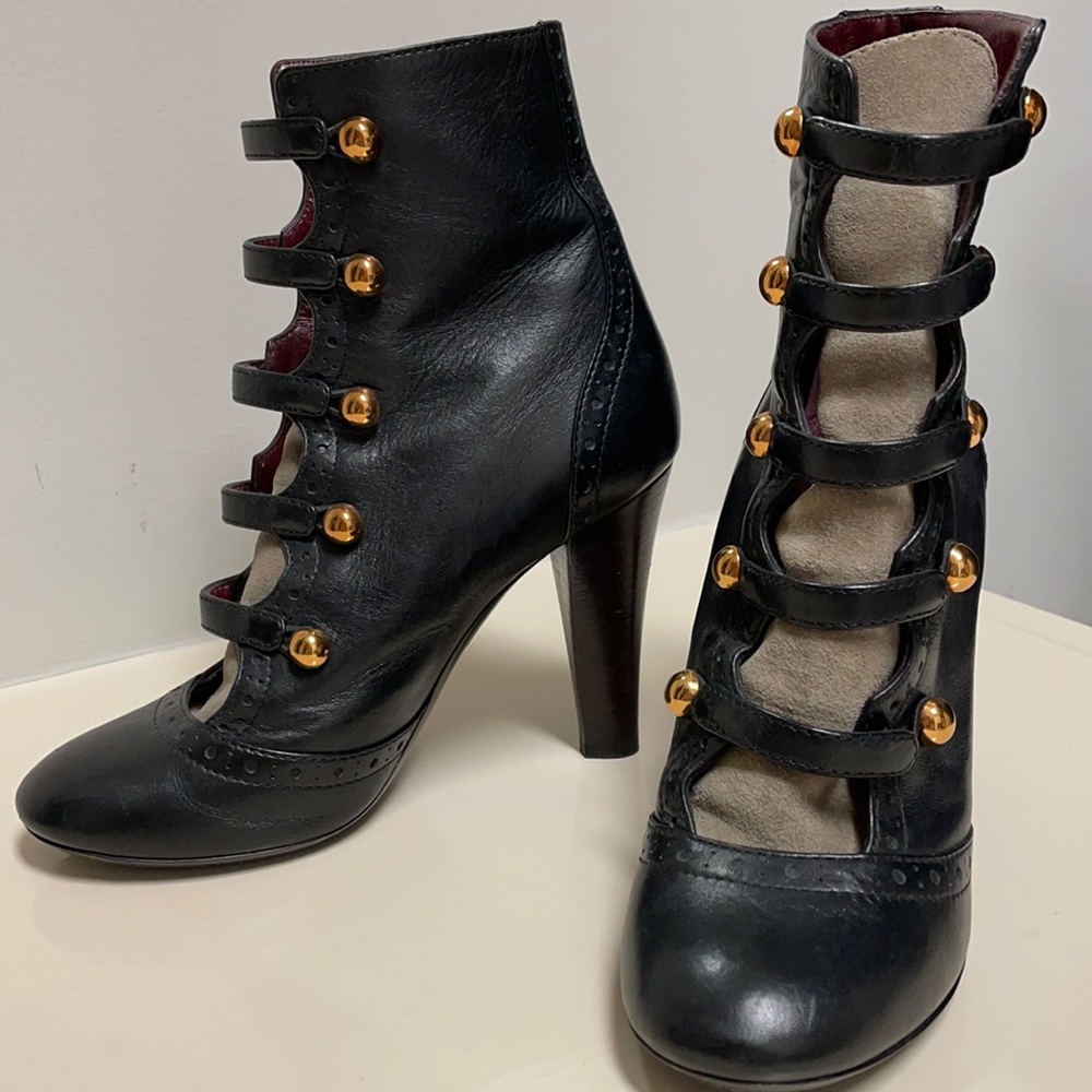 Dark blue leather Marc Jacobs booties